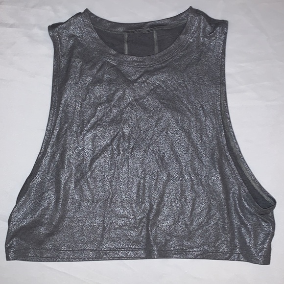 LULULEMON MUSCLE LOVE CROPPED TANK TOP - SIZE 6 - METALIC SILVER - Picture 3 of 5